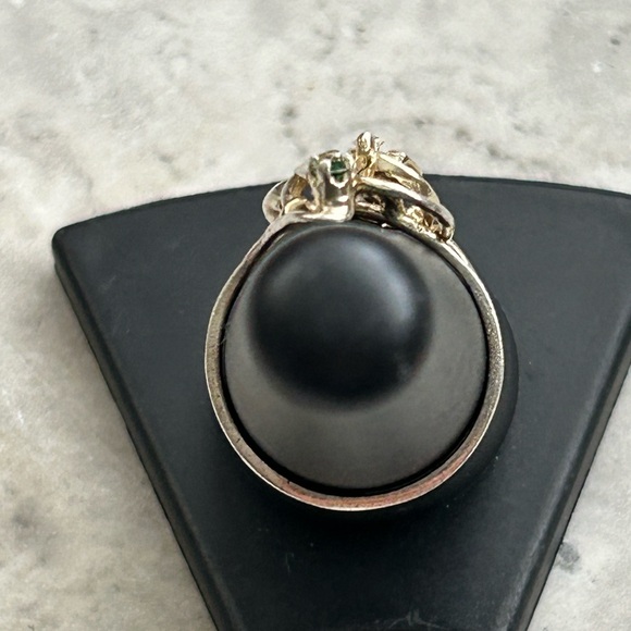 Vintage Emerald CZ Gemstone Ring Mid Century Ring Size 7 Ring - Picture 3 of 9